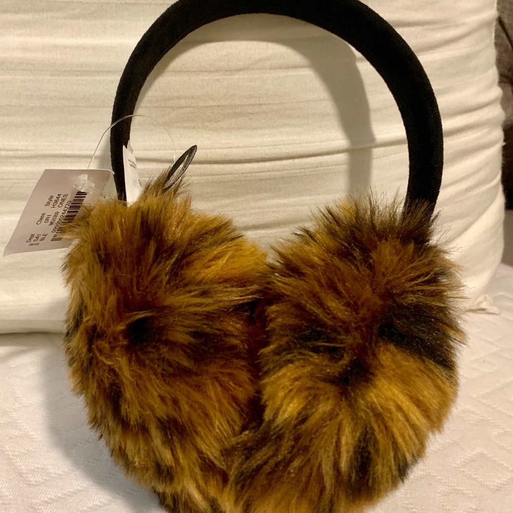 NWT J. Crew Factory Fuzzy Earmuffs